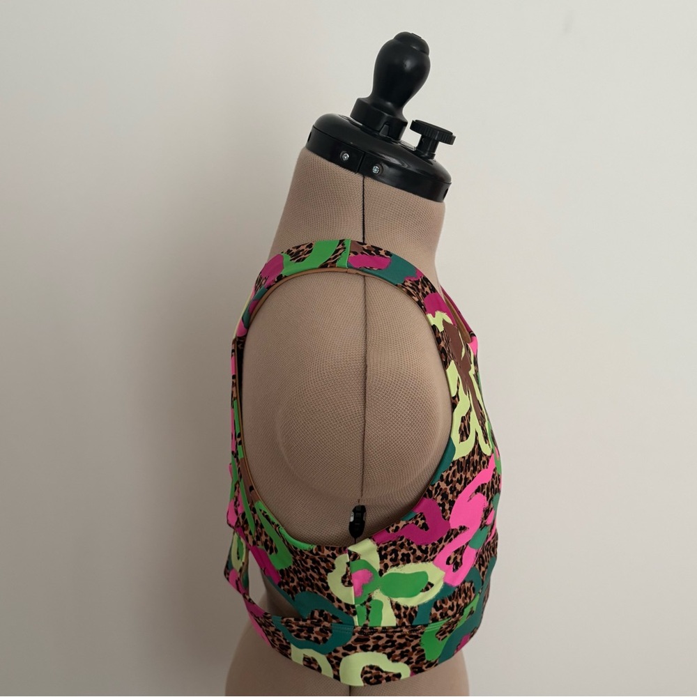 Fabletics Multicolor Sports Bra - Picture 3 of 14
